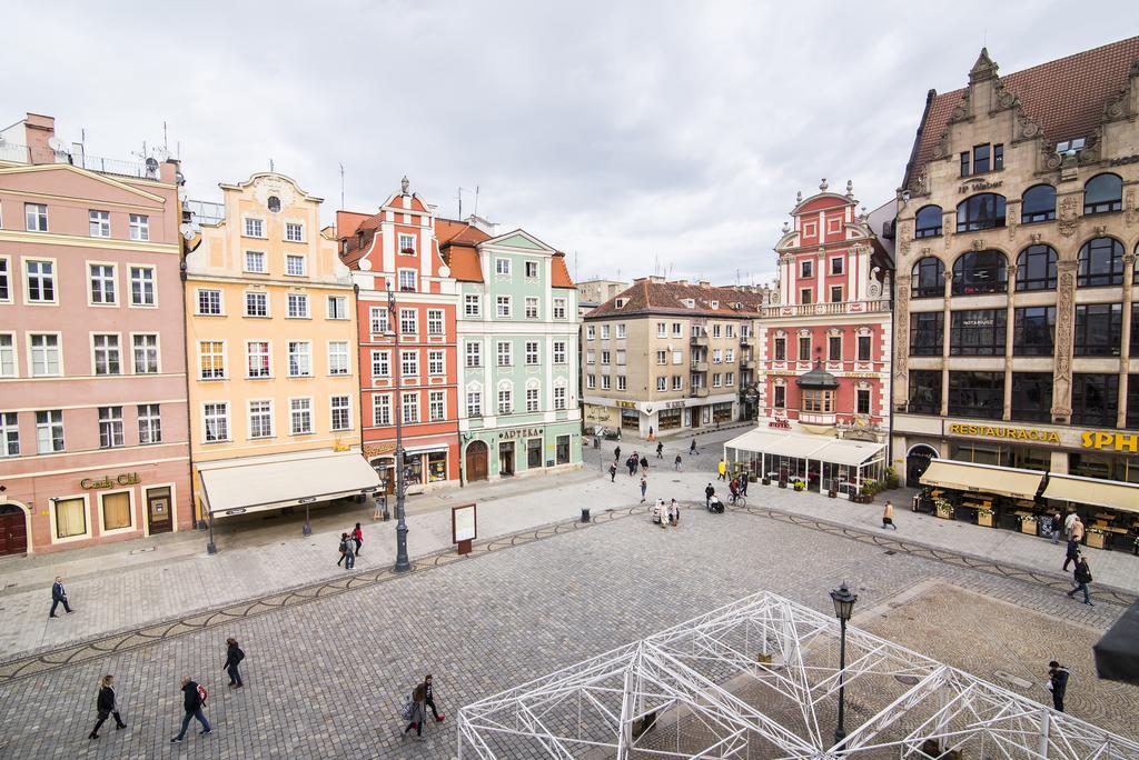 K&M Town Hall Apartment Wroclaw Exterior photo